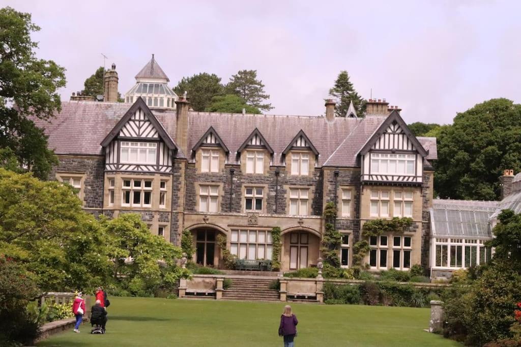 Garn Lodge นิวทาวน์ ภายนอก รูปภาพ